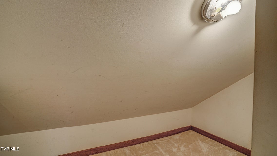 Photo #40: 120 Columbine Road