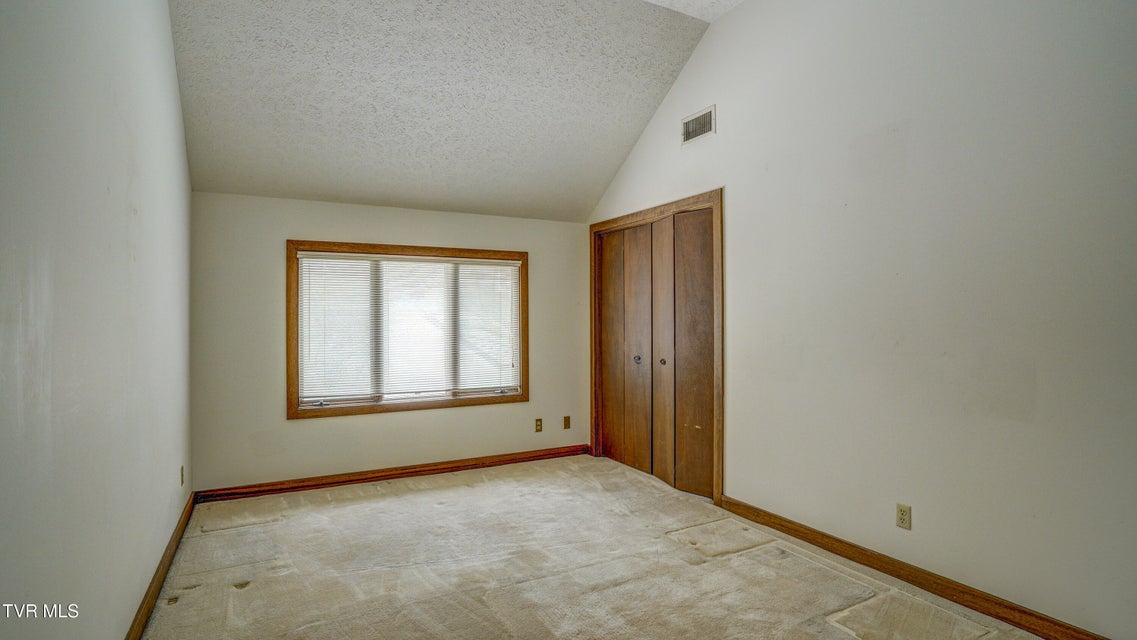 Photo #46: 120 Columbine Road