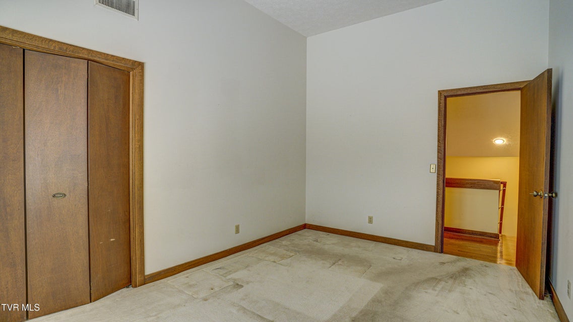 Photo #49: 120 Columbine Road