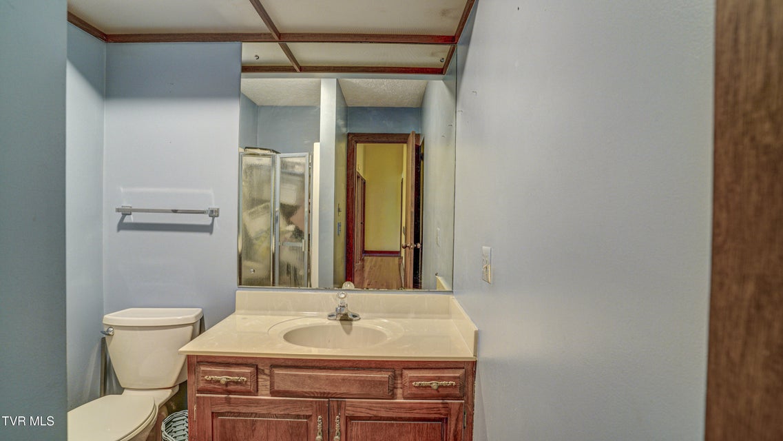 Photo #54: 120 Columbine Road