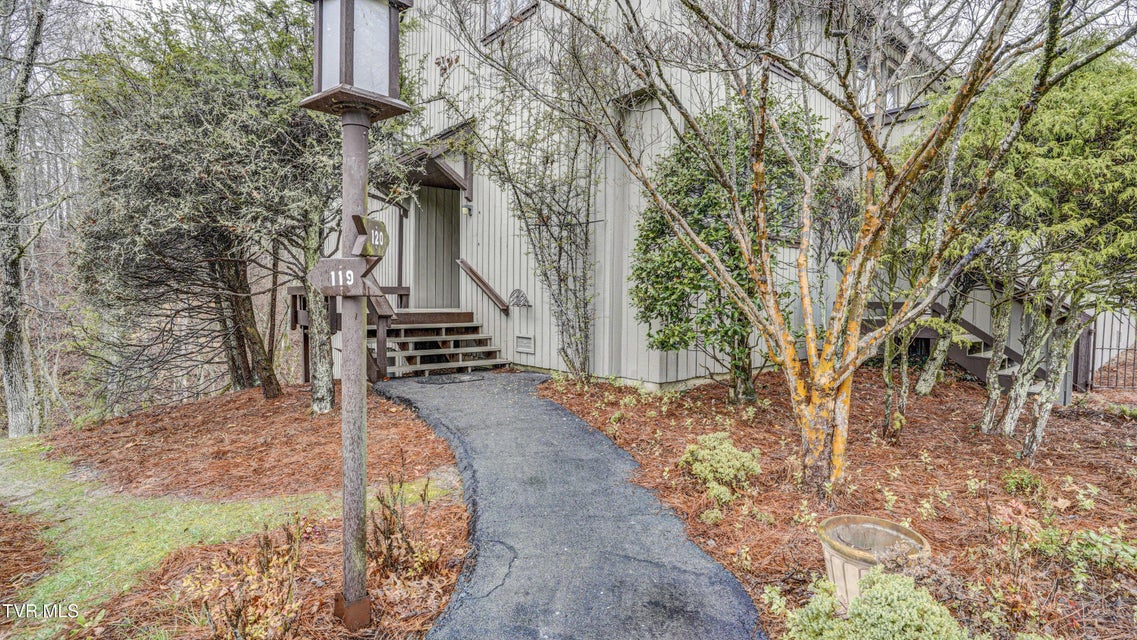 Photo #7: 120 Columbine Road