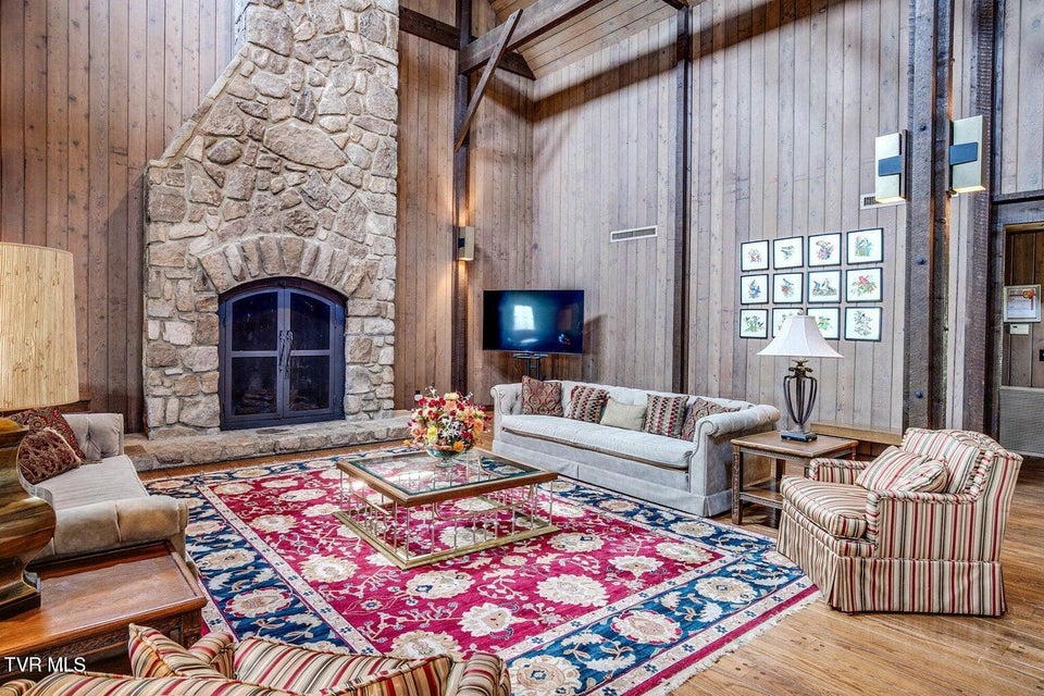 Photo #70: 120 Columbine Road