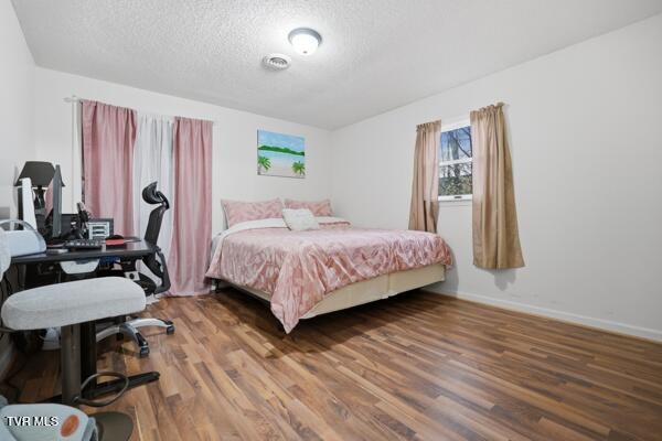 Photo #23: 17611 Mahogany Drive