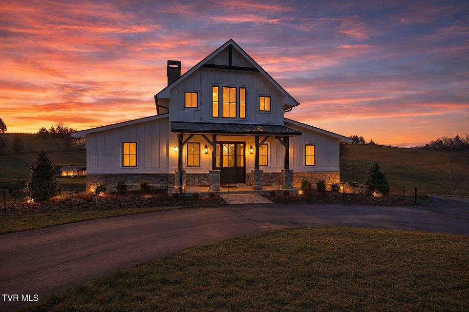 Photo #2: 190 Farmhouse Village Trail