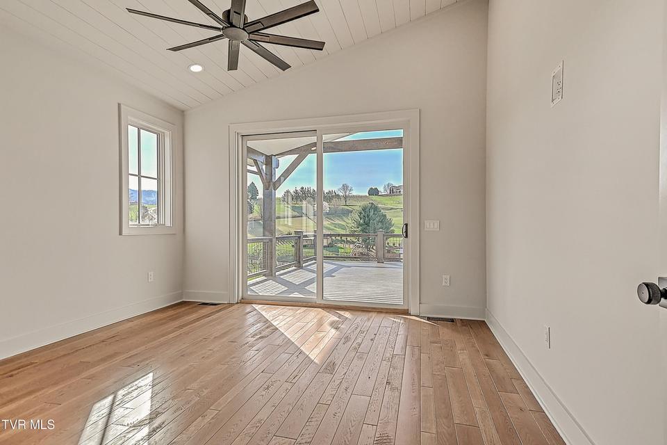 Photo #40: 190 Farmhouse Village Trail