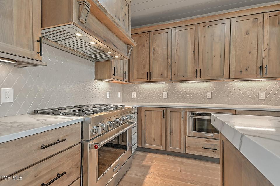 Photo #17: 190 Farmhouse Village Trail