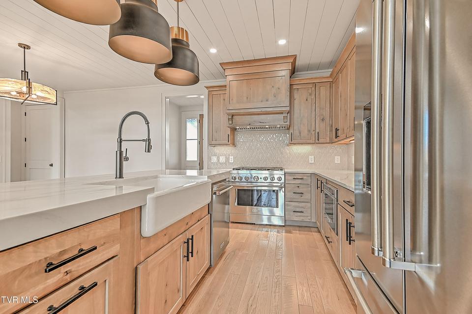 Photo #23: 190 Farmhouse Village Trail