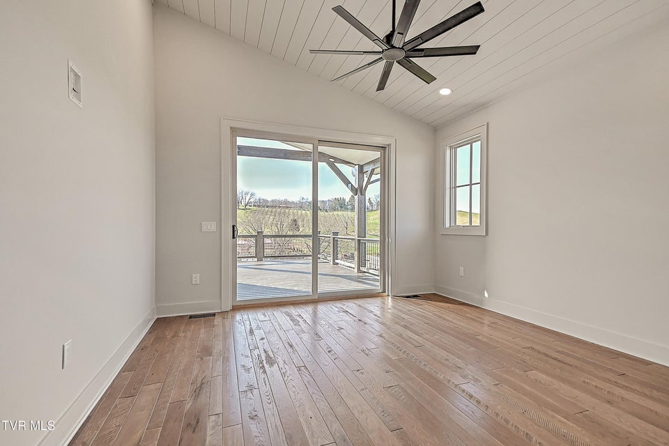 Photo #39: 190 Farmhouse Village Trail