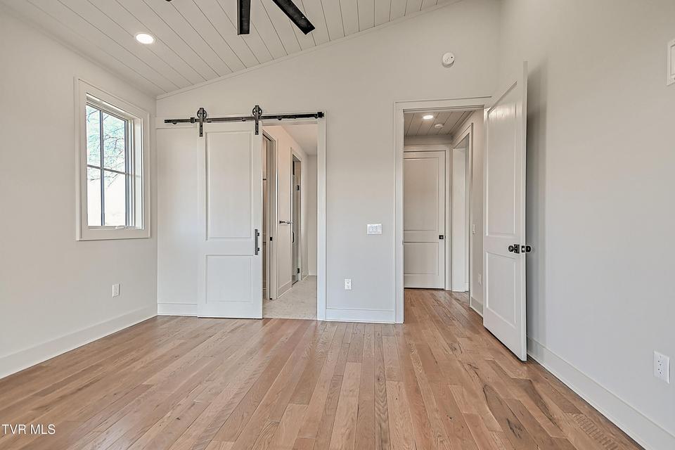 Photo #45: 190 Farmhouse Village Trail