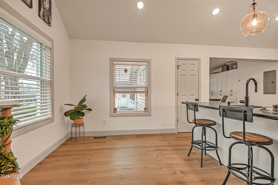 Photo #11: 1617 Woodside Drive