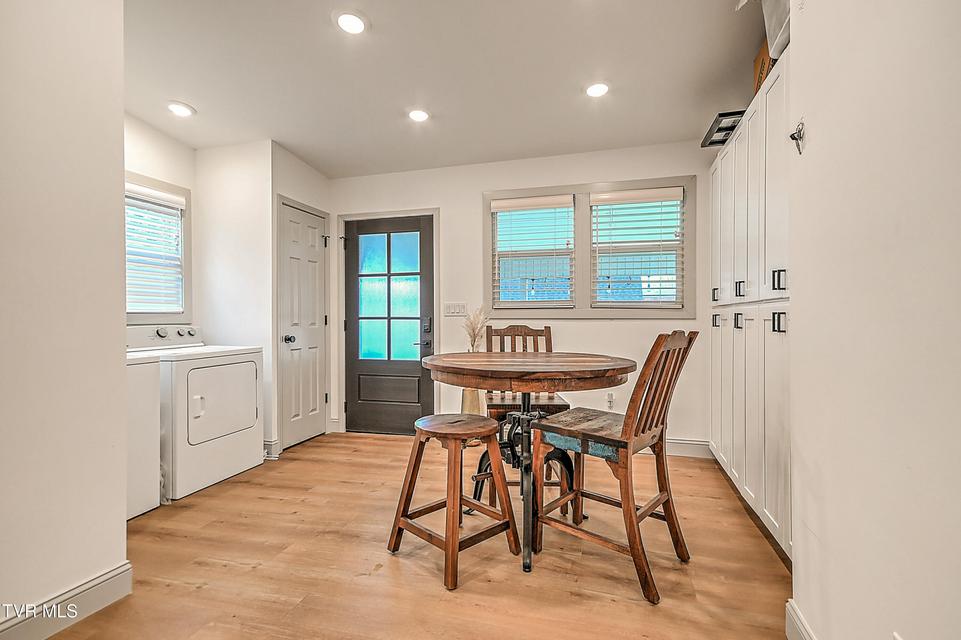 Photo #12: 1617 Woodside Drive