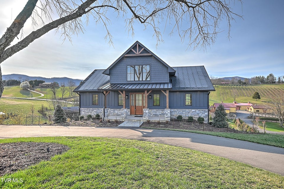 Photo #3: 232 Farmhouse Village Trail