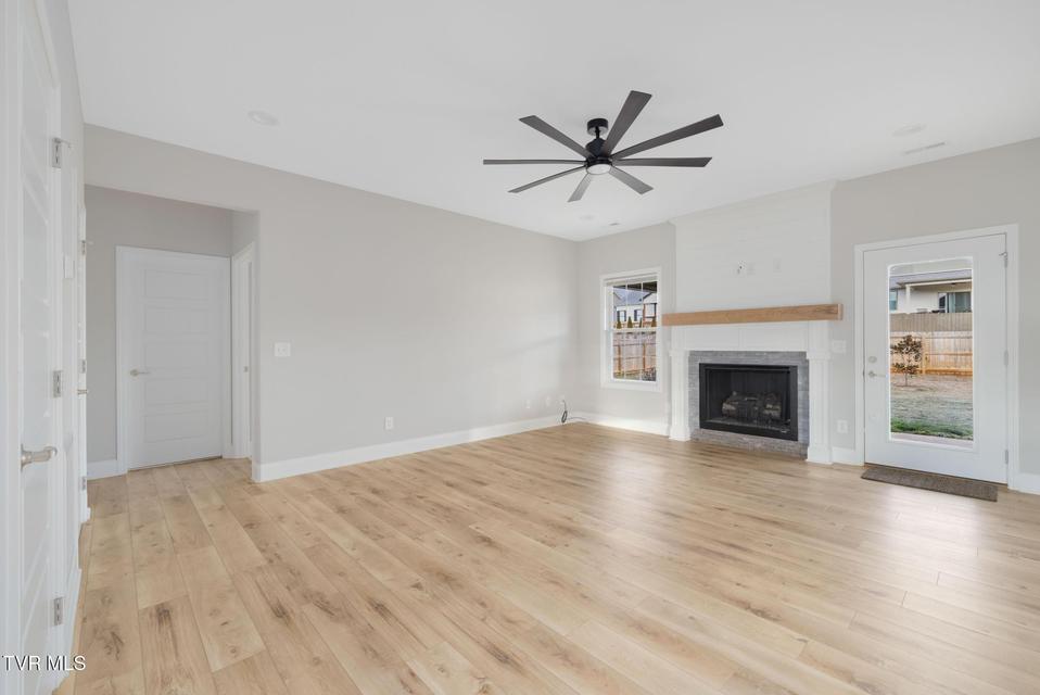 Photo #4: 1229 Cabot Cove