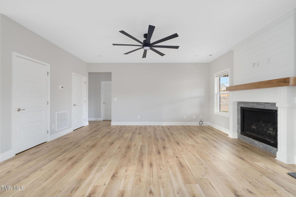 Photo #16: 1229 Cabot Cove