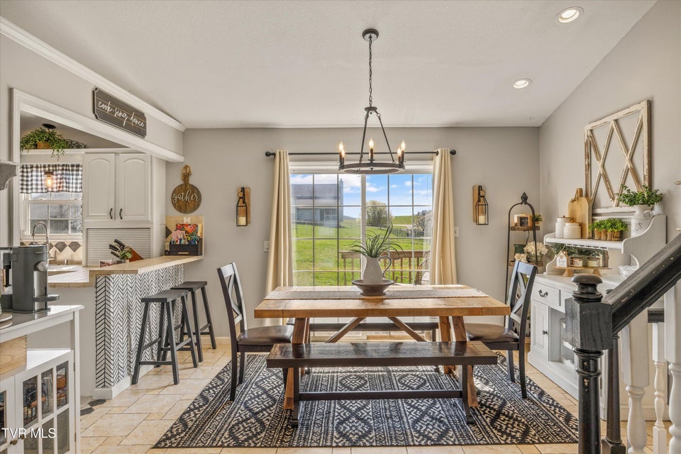 Photo #14: 107 Steven Lane