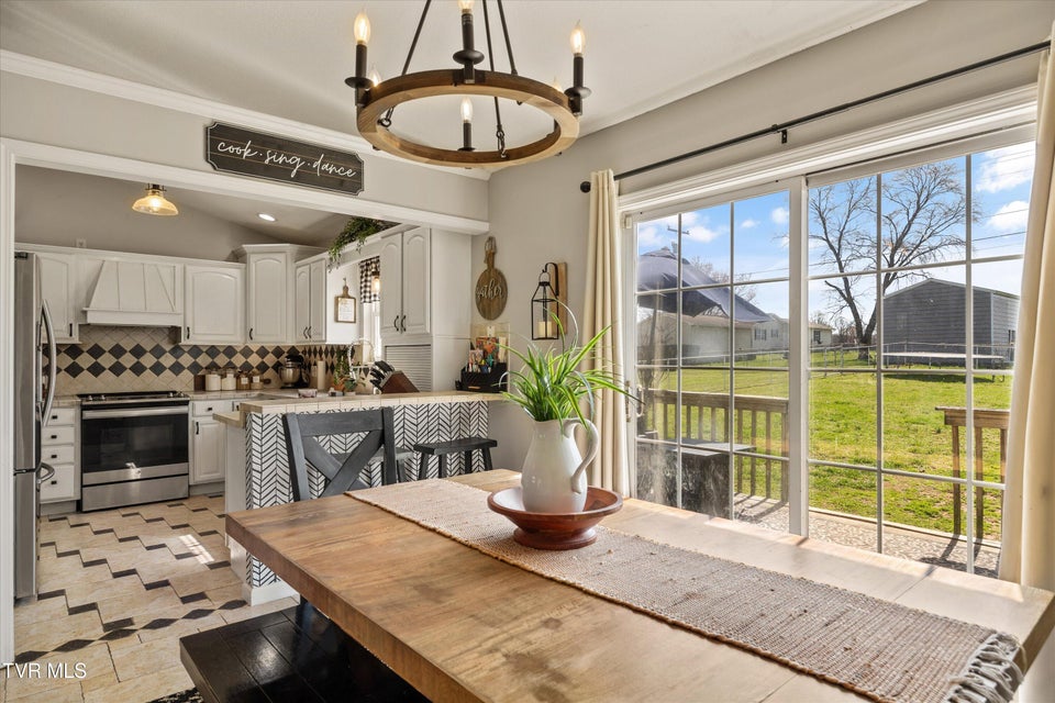 Photo #15: 107 Steven Lane