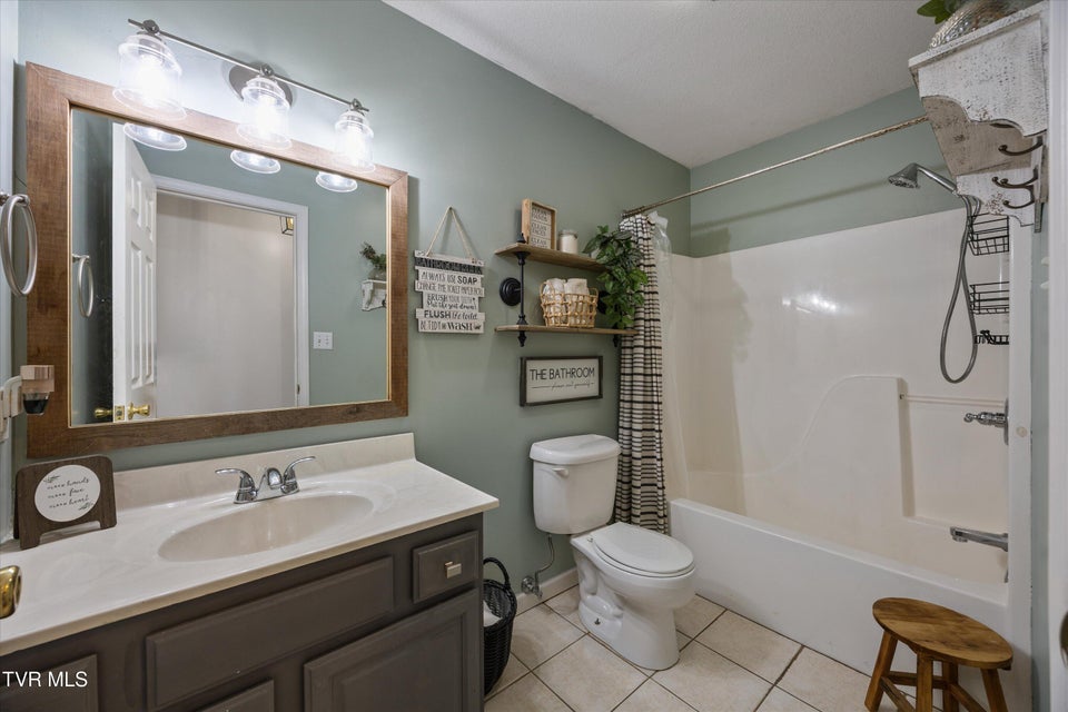 Photo #21: 107 Steven Lane