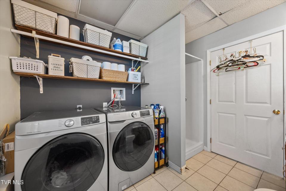 Photo #34: 107 Steven Lane