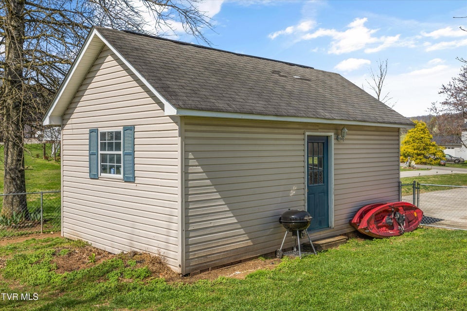 Photo #40: 107 Steven Lane