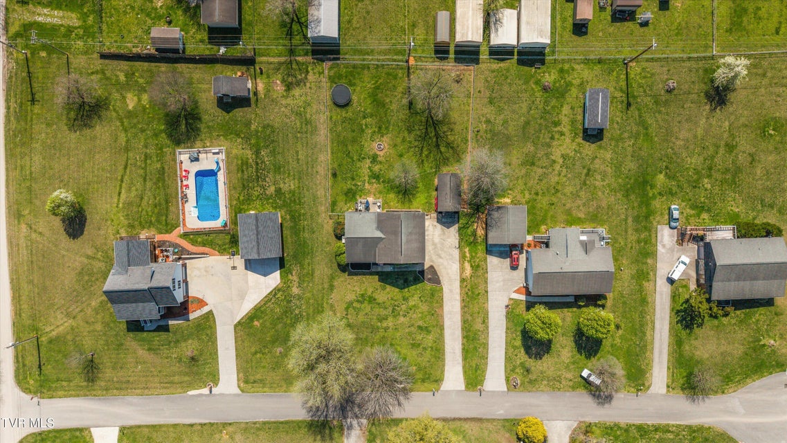 Photo #43: 107 Steven Lane