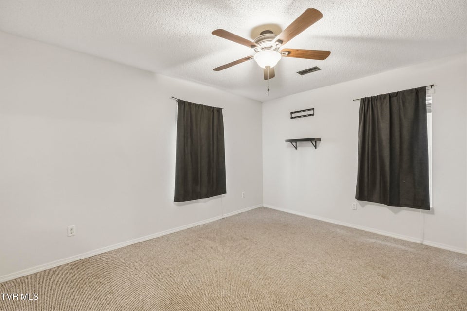 Photo #23: 144 Kelsey Peterson Road