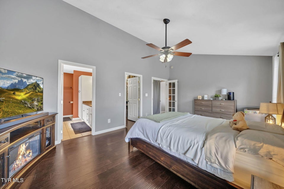 Photo #29: 31 Colricia Drive