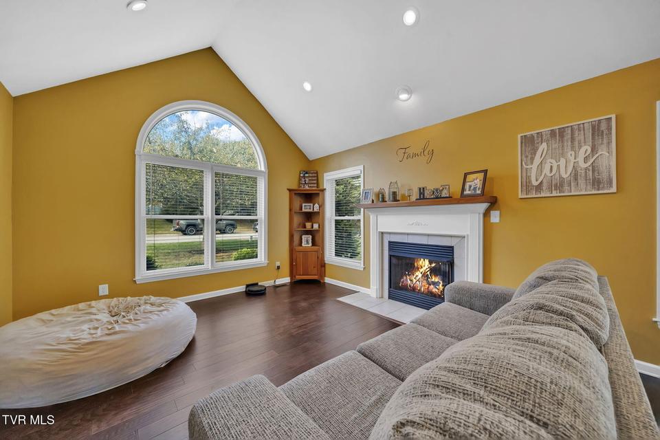 Photo #24: 31 Colricia Drive