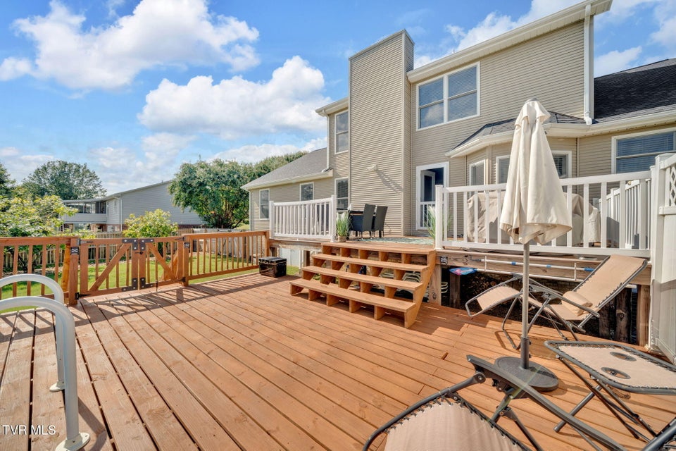 Photo #7: 31 Colricia Drive