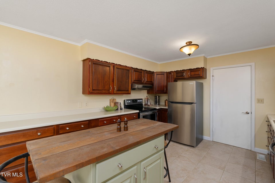 Photo #25: 5010 Newport Highway