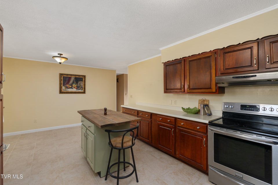 Photo #28: 5010 Newport Highway