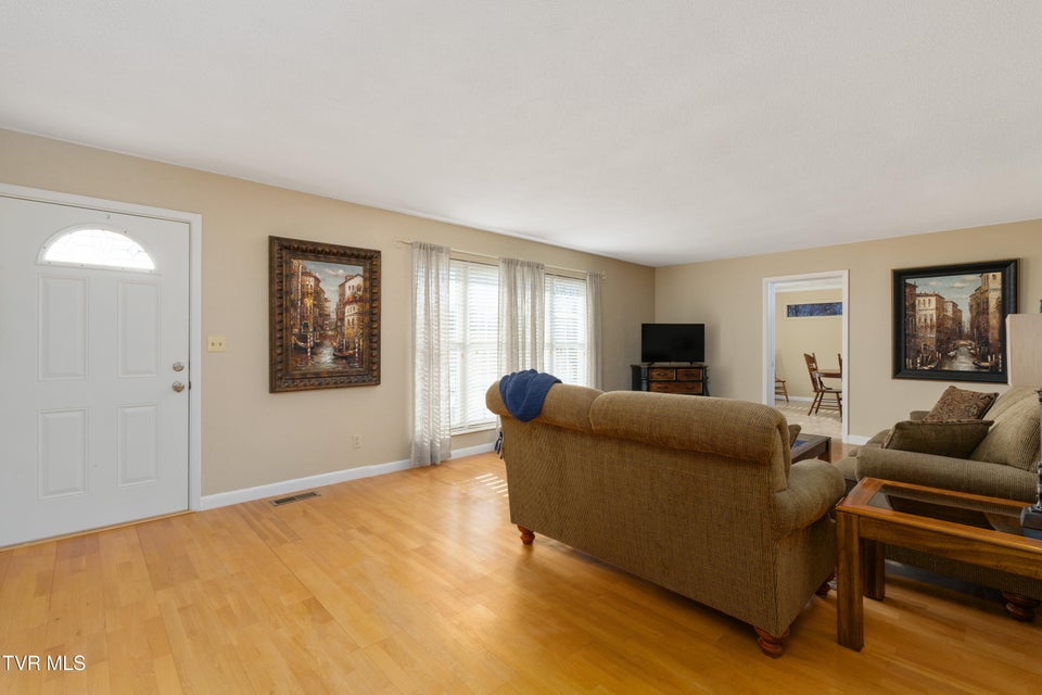 Photo #35: 5010 Newport Highway