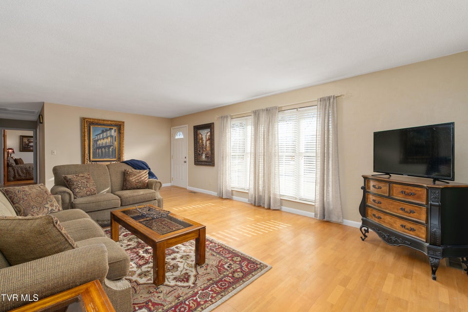 Photo #37: 5010 Newport Highway