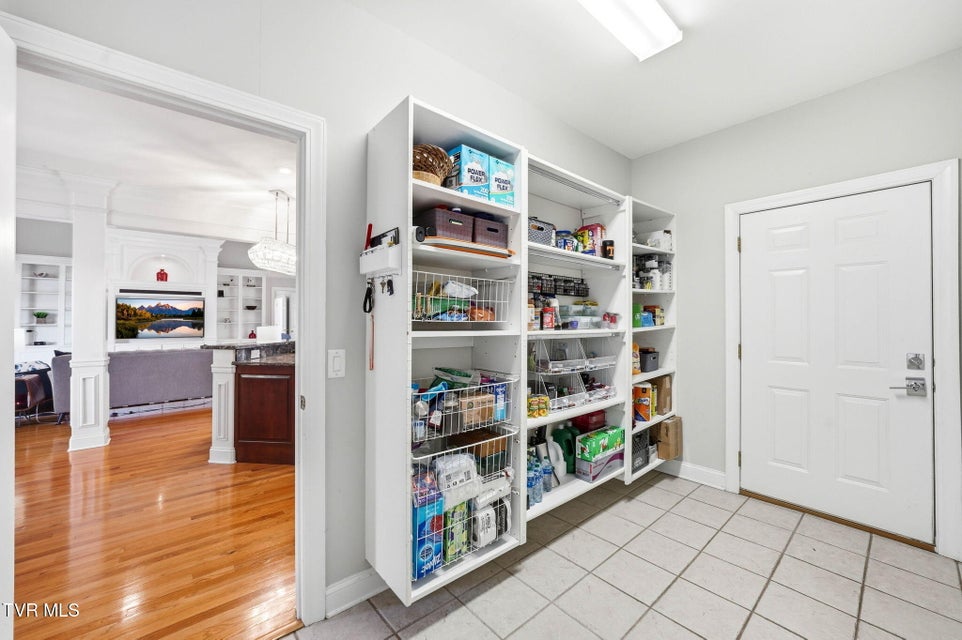 Photo #21: 122 Chestnut Ridge Drive