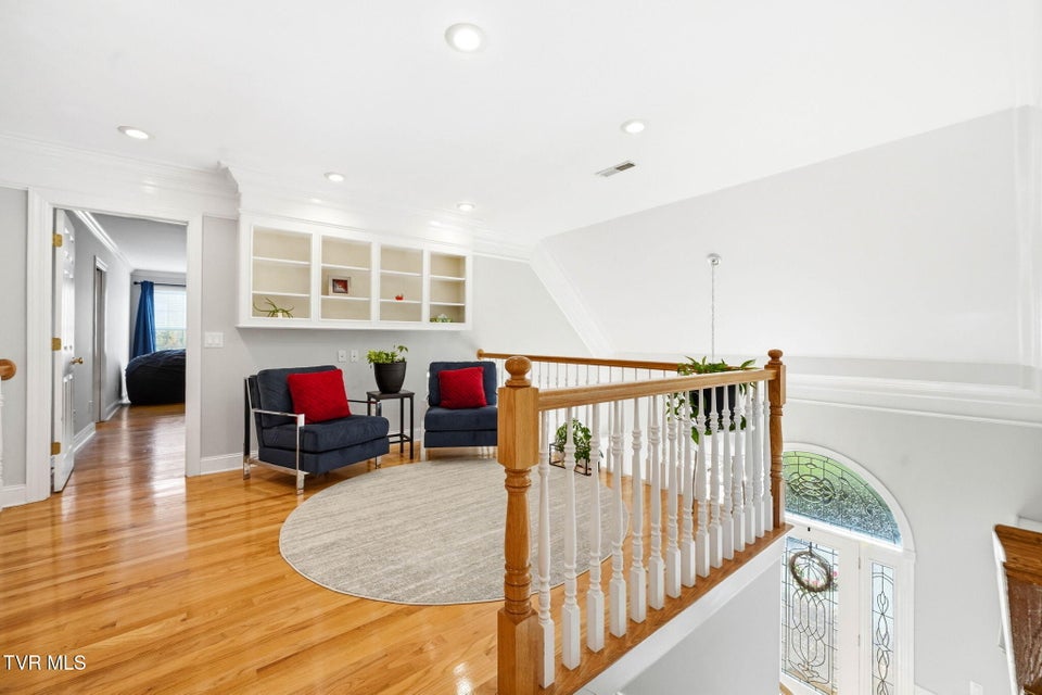 Photo #34: 122 Chestnut Ridge Drive