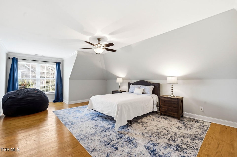 Photo #35: 122 Chestnut Ridge Drive