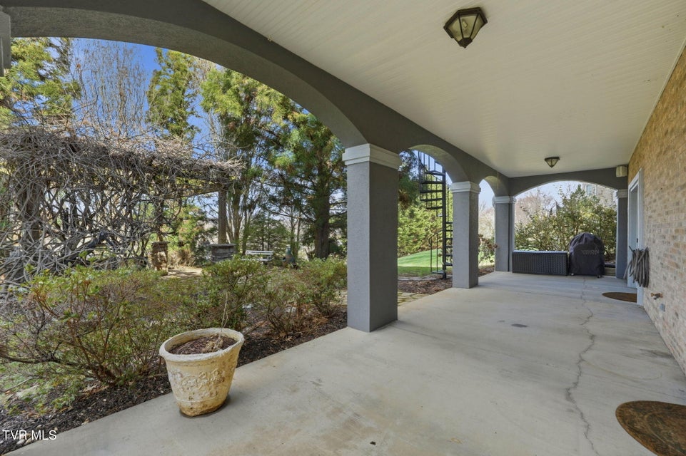 Photo #55: 122 Chestnut Ridge Drive