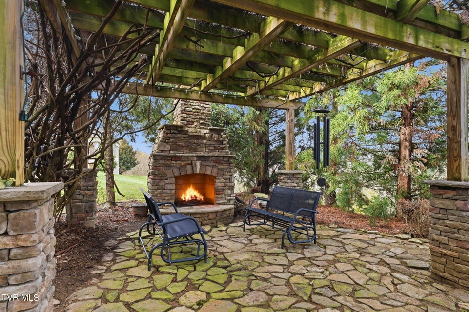 Photo #59: 122 Chestnut Ridge Drive