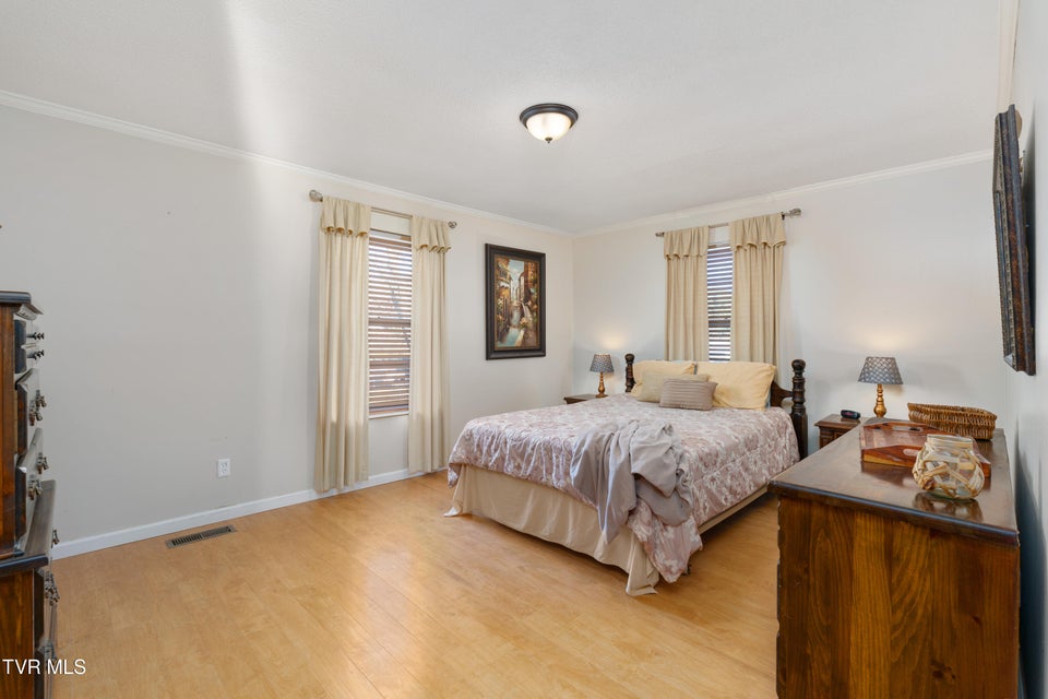 Photo #70: 5010 Newport Highway