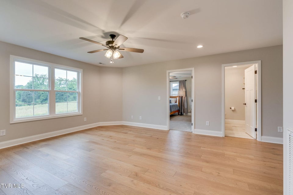 Photo #23: 812 Dolen Place