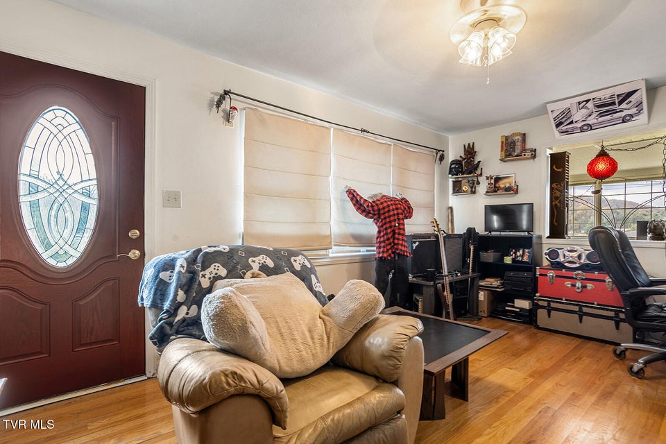 Photo #9: 200 Fairacres Drive