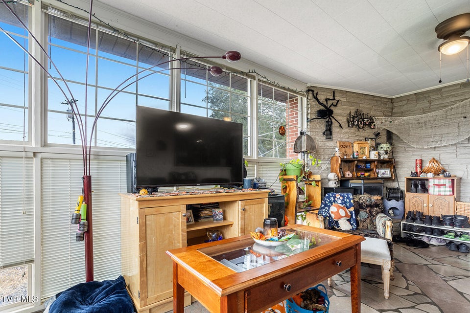 Photo #19: 200 Fairacres Drive