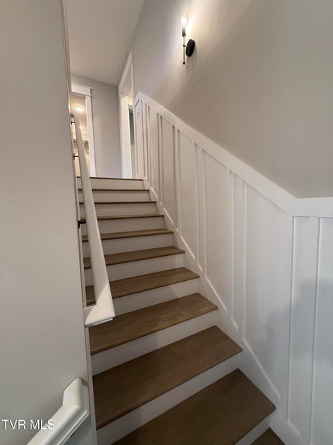 Photo #36: 304 Monroe Drive