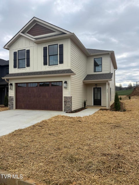 Photo #2: 304 Monroe Drive