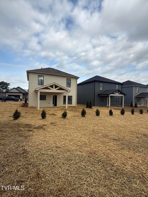 Photo #4: 304 Monroe Drive