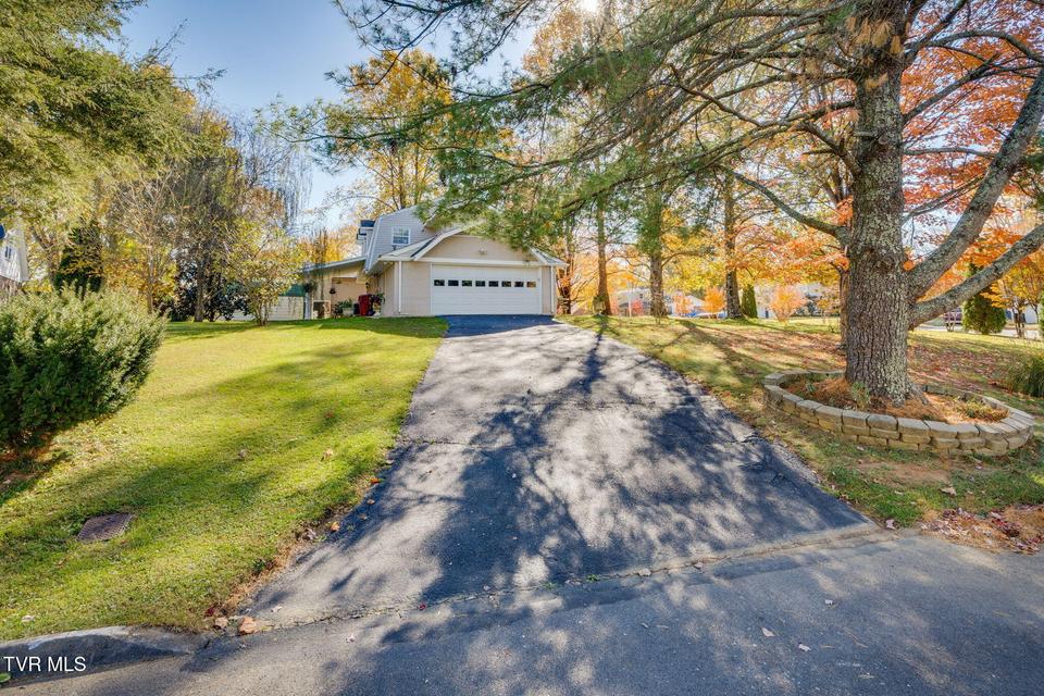 Photo #29: 3315 Martindale Drive