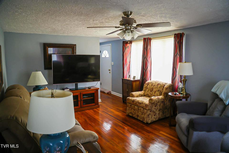 Photo #10: 18 Old Quarry Road