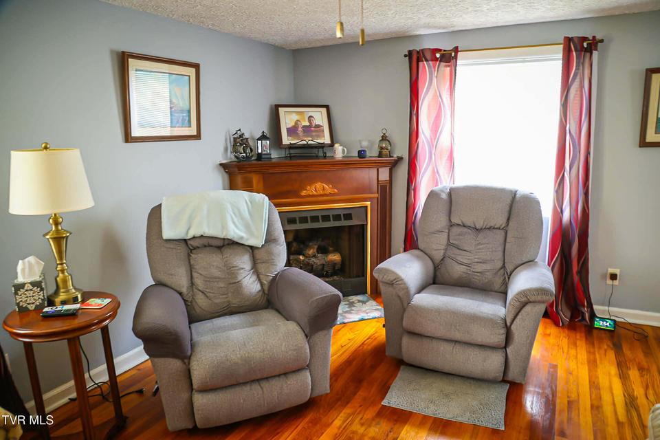 Photo #11: 18 Old Quarry Road