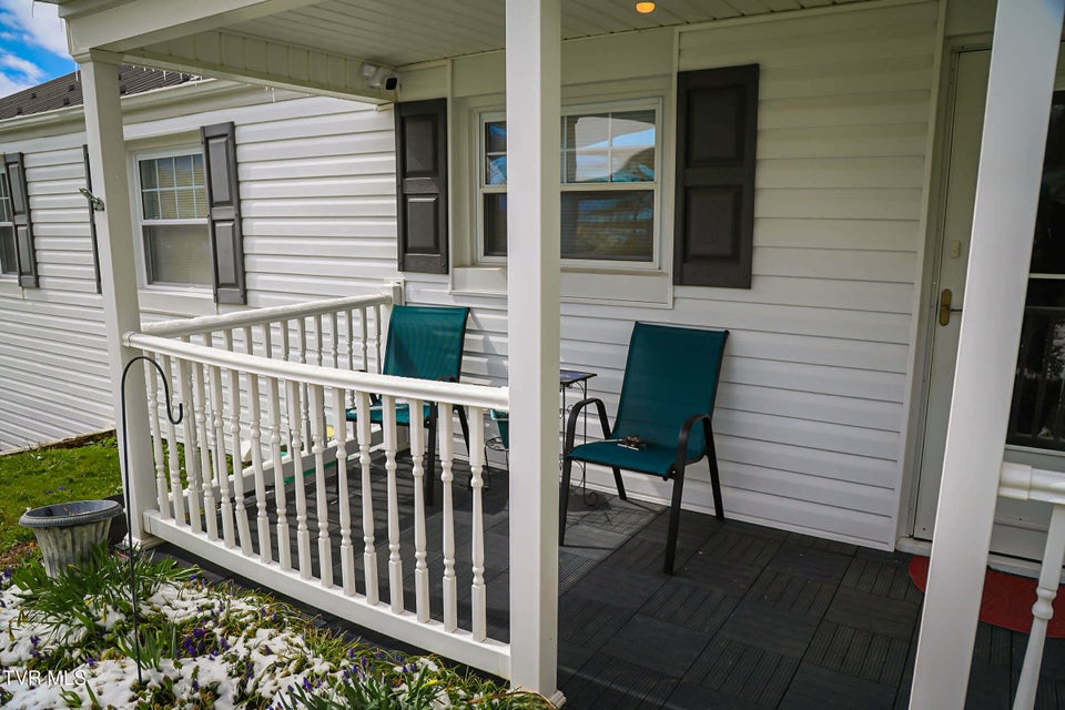 Photo #3: 18 Old Quarry Road