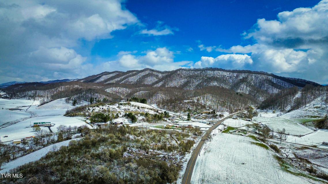 Photo #34: 18 Old Quarry Road