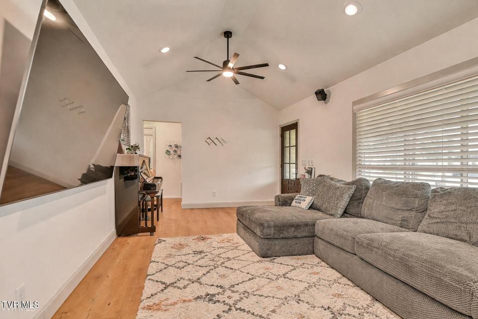 Photo #5: 1617 Woodside Drive